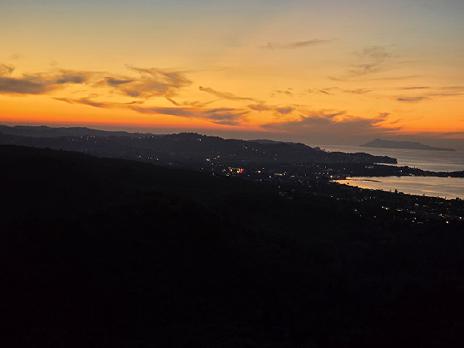 MOUNTAIN SUNSET